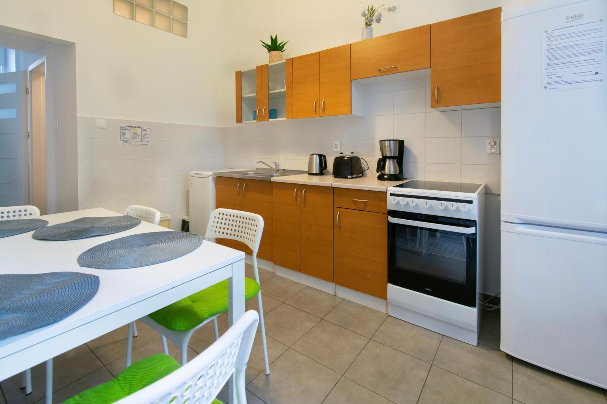 Light Apartment Zyblikiewicza Street คราคูฟ ภายนอก รูปภาพ